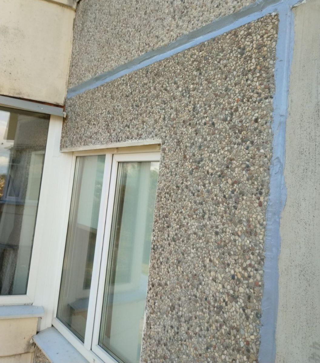 Работы по ремонту межпанельных стыков подразделениями Лидского ГУП ЖКХ