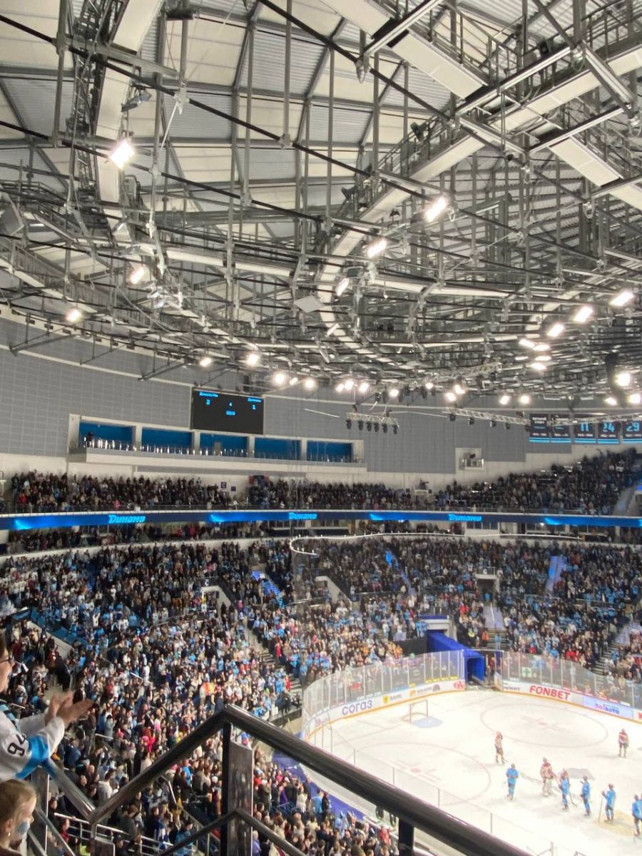 На хоккей - с профсоюзом!